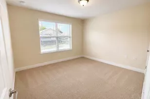 5065 Carmell Ridge Cir, Milton, FL 32570 - Photo 11