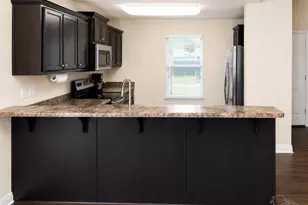 5065 Carmell Ridge Cir, Milton, FL 32570 - Photo 5