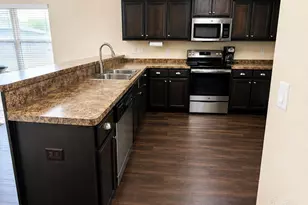 5065 Carmell Ridge Cir, Milton, FL 32570 - Photo 3