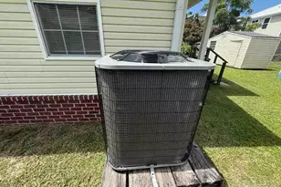 412 S 1st St, Pensacola, FL 32507 - Photo 9