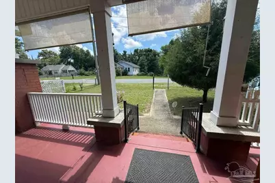 412 S 1st St, Pensacola, FL 32507 - Photo 3