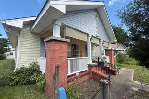 412 S 1st St, Pensacola, FL 32507 - Photo 5