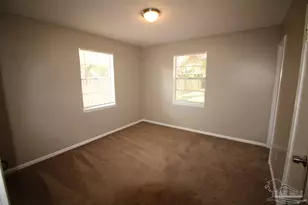 5675 Vestavia Ln, Pensacola, FL 32526 - Photo 5