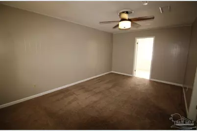 5675 Vestavia Ln, Pensacola, FL 32526 - Photo 11