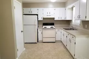 5675 Vestavia Ln, Pensacola, FL 32526 - Photo 3