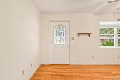 8927 Jupiter Dr, Pensacola, FL 32507 - Photo 7
