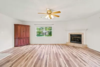 8927 Jupiter Dr, Pensacola, FL 32507 - Photo 19