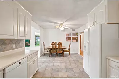 8927 Jupiter Dr, Pensacola, FL 32507 - Photo 17