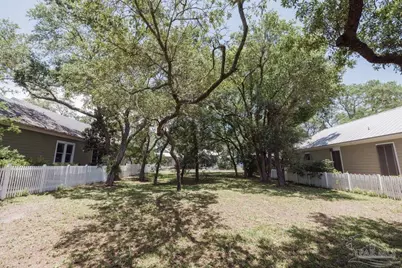 Duncan Ave, Gulf Breeze, FL 32561 - Photo 3