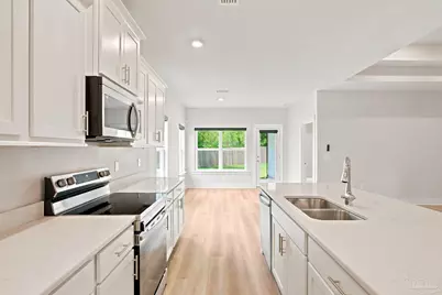 232 Camellia Dr, Cantonment, FL 32533 - Photo 9