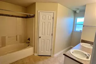 5761 Charlene Dr, Milton, FL 32583 - Photo 5