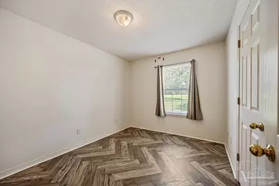 680 Jacks Branch Rd, Cantonment, FL 32533 - Photo 11
