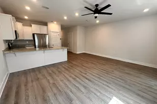 1542 Iroquois Ct, Pensacola, FL 32534 - Photo 9