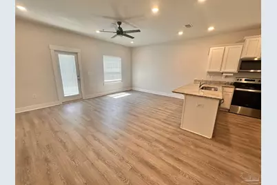1542 Iroquois Ct, Pensacola, FL 32534 - Photo 5