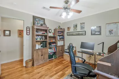 219 Norwich Dr, Gulf Breeze, FL 32561 - Photo 29
