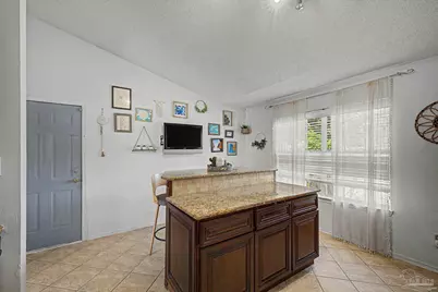 8254 Carriage Ln, Pensacola, FL 32514 - Photo 13
