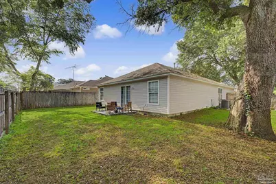 8254 Carriage Ln, Pensacola, FL 32514 - Photo 33