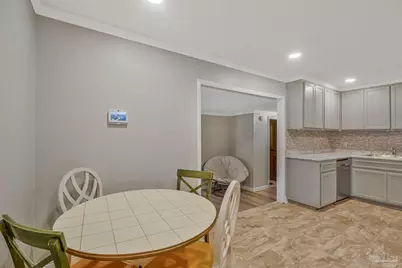 4684 Kingston Dr, Pensacola, FL 32526 - Photo 13