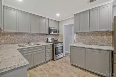 4684 Kingston Dr, Pensacola, FL 32526 - Photo 7