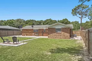 3040 Newton Dr, Pensacola, FL 32503 - Photo 33