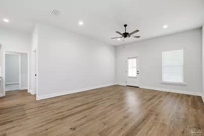 6054 Cherokee Dr, Milton, FL 32570 - Photo 7