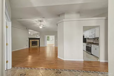 7145 Woodside Rd, Pensacola, FL 32526 - Photo 9
