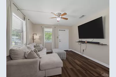 909 Clearview Ave, Pensacola, FL 32505 - Photo 9