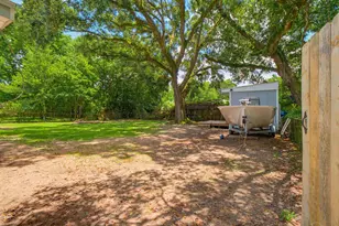 909 Clearview Ave, Pensacola, FL 32505 - Photo 33