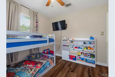 909 Clearview Ave, Pensacola, FL 32505 - Photo 25