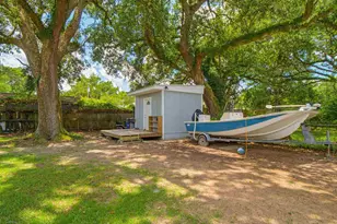 909 Clearview Ave, Pensacola, FL 32505 - Photo 35