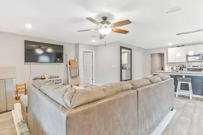 5528 Lancelot Tr, Milton, FL 32583 - Photo 15