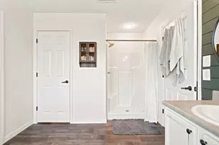 7042 Marissa Point Ln, Milton, FL 32570 - Photo 21