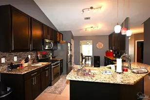 9778 Harlington St, Cantonment, FL 32533 - Photo 15