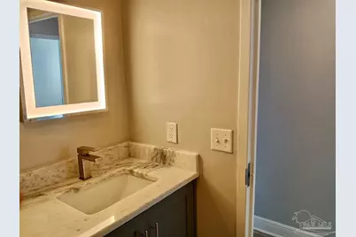 825 Bayshore Dr #1002, Pensacola, FL 32507 - Photo 13