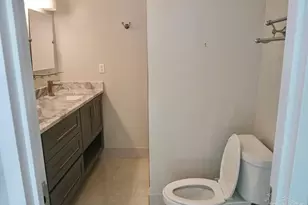 825 Bayshore Dr, Pensacola, FL 32507 - Photo 15