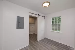 2002 W Gonzalez St, Pensacola, FL 32501 - Photo 13