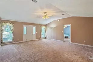 4203 Celtic Cir, Milton, FL 32571 - Photo 5