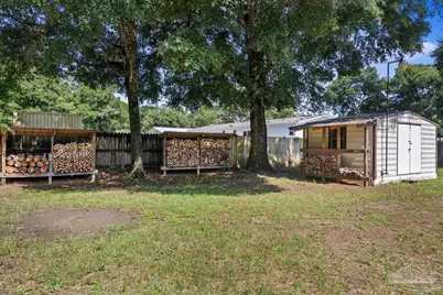 4203 Celtic Cir, Milton, FL 32571 - Photo 29