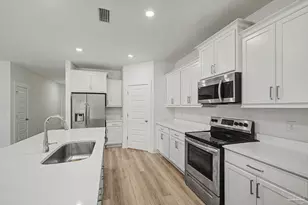 6562 Paso Fino Dr, Pensacola, FL 32526 - Photo 11