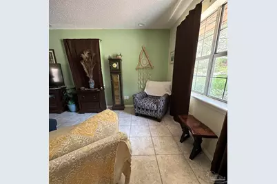 2701 E Desoto St, Pensacola, FL 32503 - Photo 9