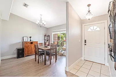 6105 Jameson Cr, Pace, FL 32571 - Photo 5