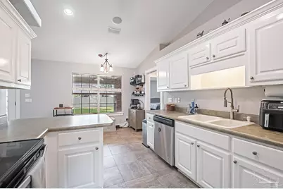 6105 Jameson Cr, Pace, FL 32571 - Photo 17