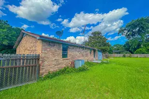6533 Da Lisa Rd, Milton, FL 32583 - Photo 7