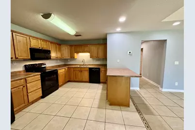 9030 Bowman Ave #B, Pensacola, FL 32534 - Photo 11