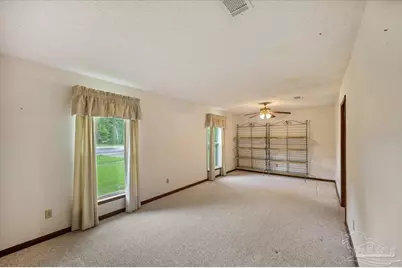 4819 Landmark Ln, Pace, FL 32571 - Photo 9