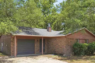 2700 Sanibel Pl, Gulf Breeze, FL 32563 - Photo 1