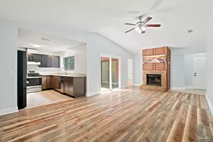 2700 Sanibel Pl, Gulf Breeze, FL 32563 - Photo 5