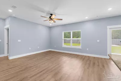 5709 Danbury Blvd, Pace, FL 32571 - Photo 9