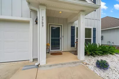 5709 Danbury Blvd, Pace, FL 32571 - Photo 3
