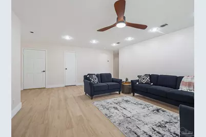 6073 Clay Cir, Gulf Breeze, FL 32563 - Photo 25